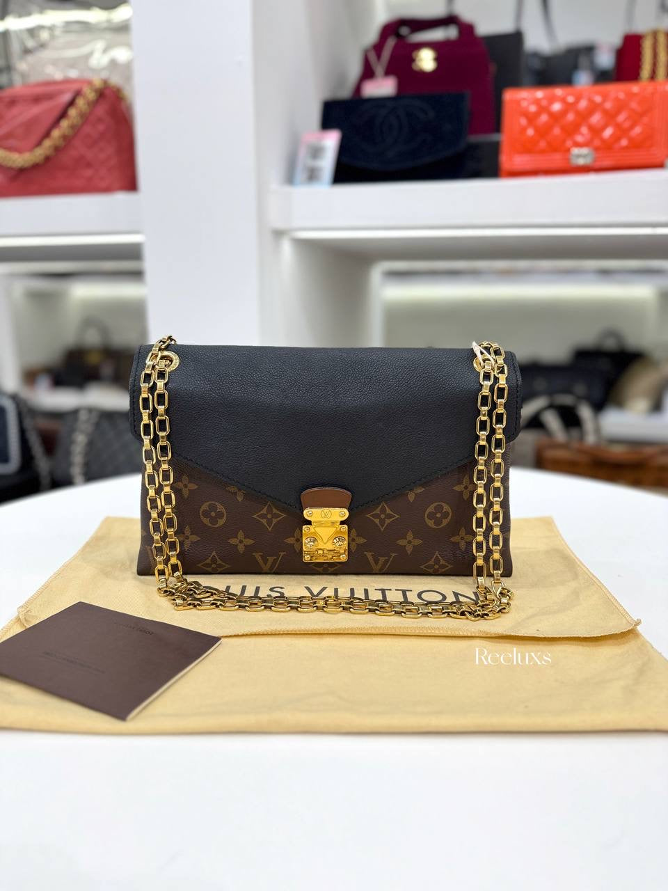 LOUIS VUITTON Monogram Canvas Pallas Chain Bag