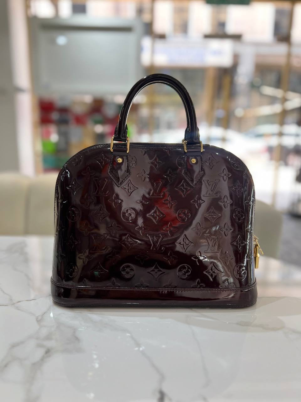 LOUIS VUITTON LV Vernis Alma Bag PM Handbag
