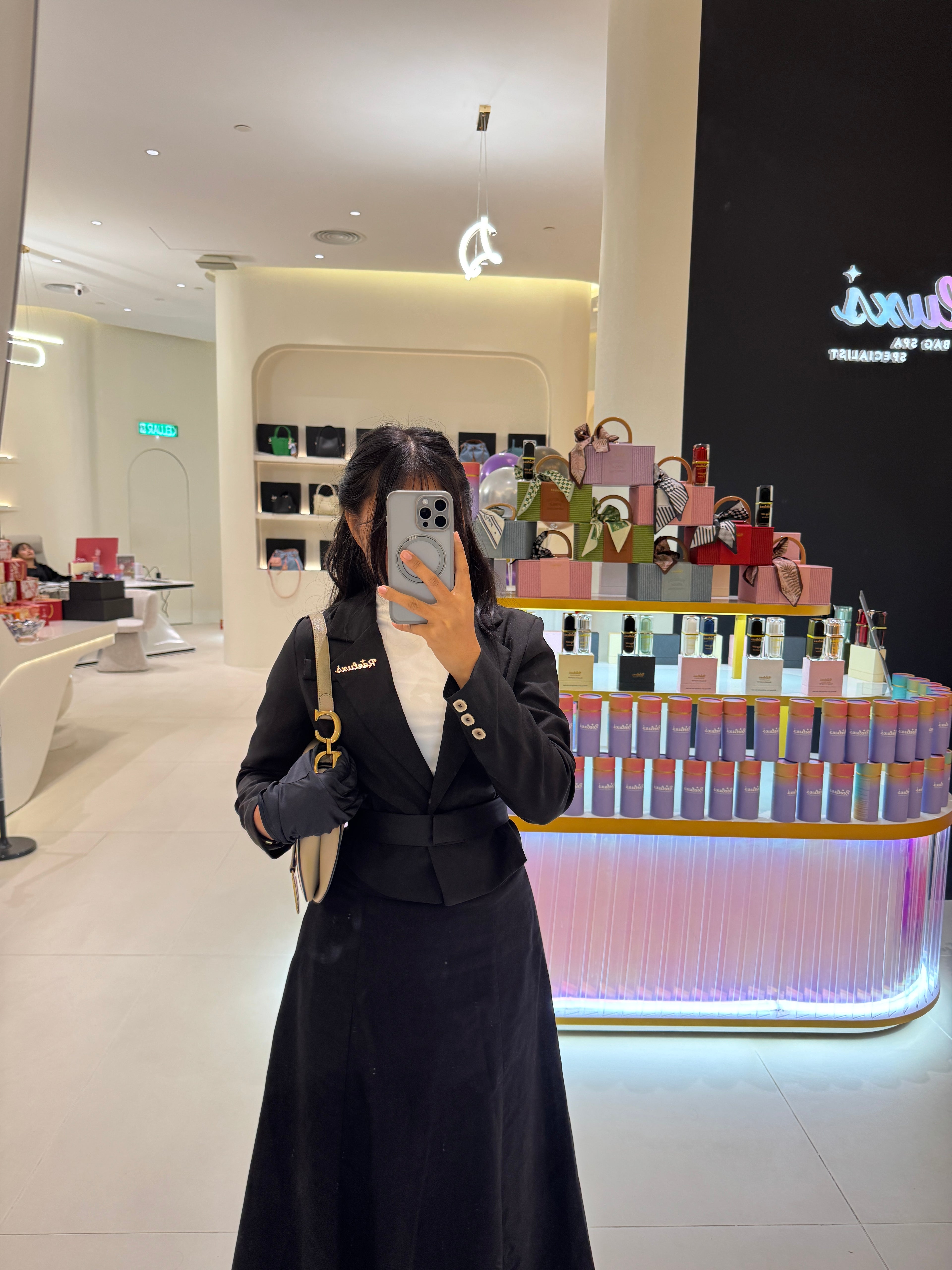 2022 FULLSET CHRISTIAN DIOR Medium Leather Saddle Shoulder Bag