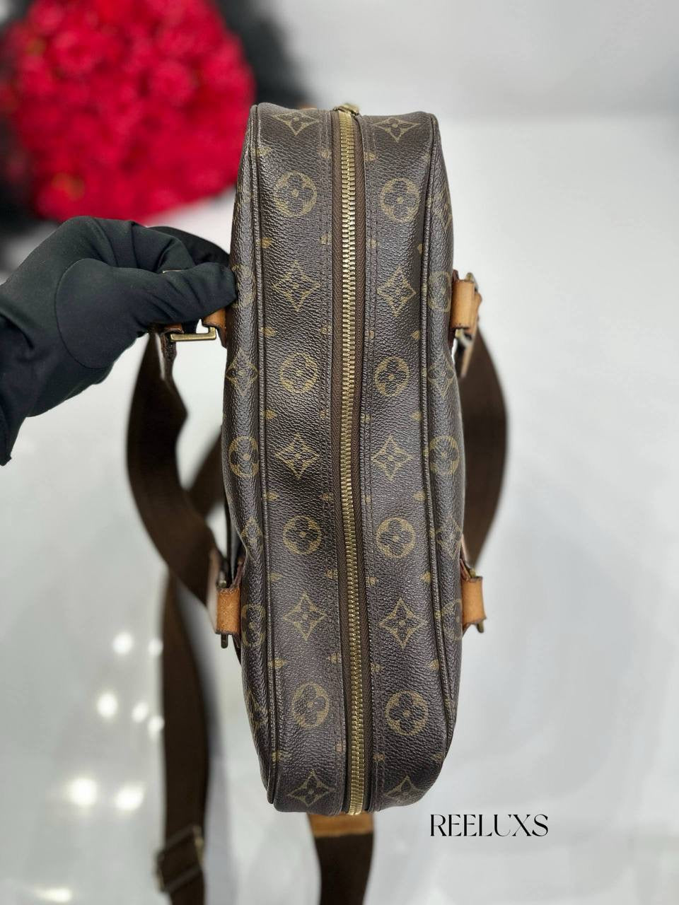 LOUIS VUITTON LV Sac Bosphore Briefcase Monogram Slingbag