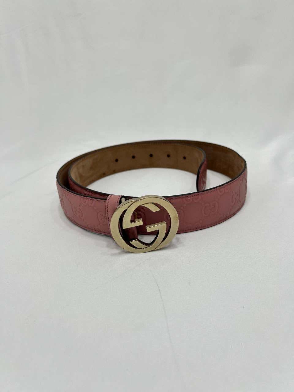 GUCCI Pink Guccissima Leather Interlocking GG Buckle Belt