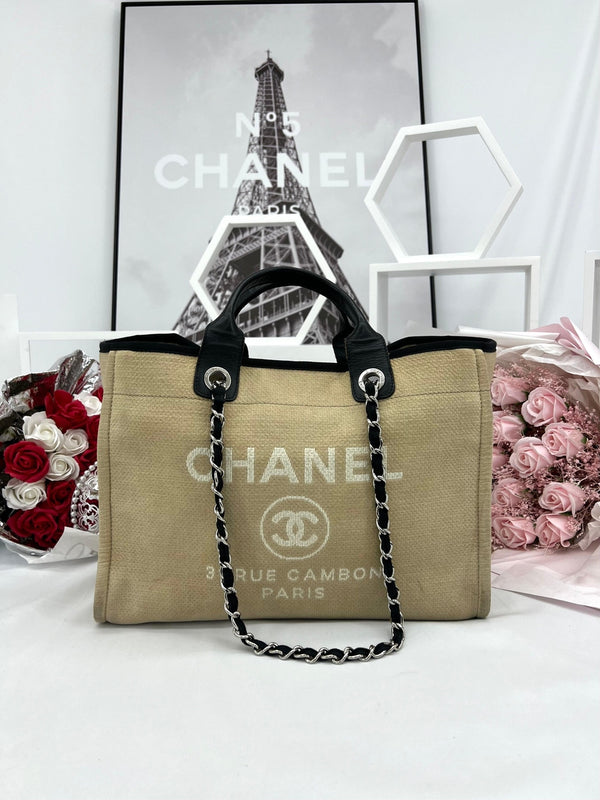 CHANEL Deauville tweed handbag - Reeluxs 