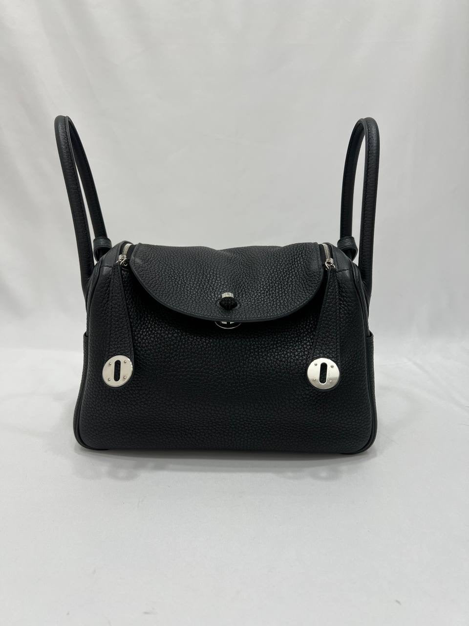 FULL SET HERMES Lindy 26 Taurillon Clemence Noir With Palladium Hardware