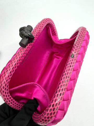 BOTTEGA VENETA Intrecciato Knot Clutch in Fuchsia Silk - Reeluxs 