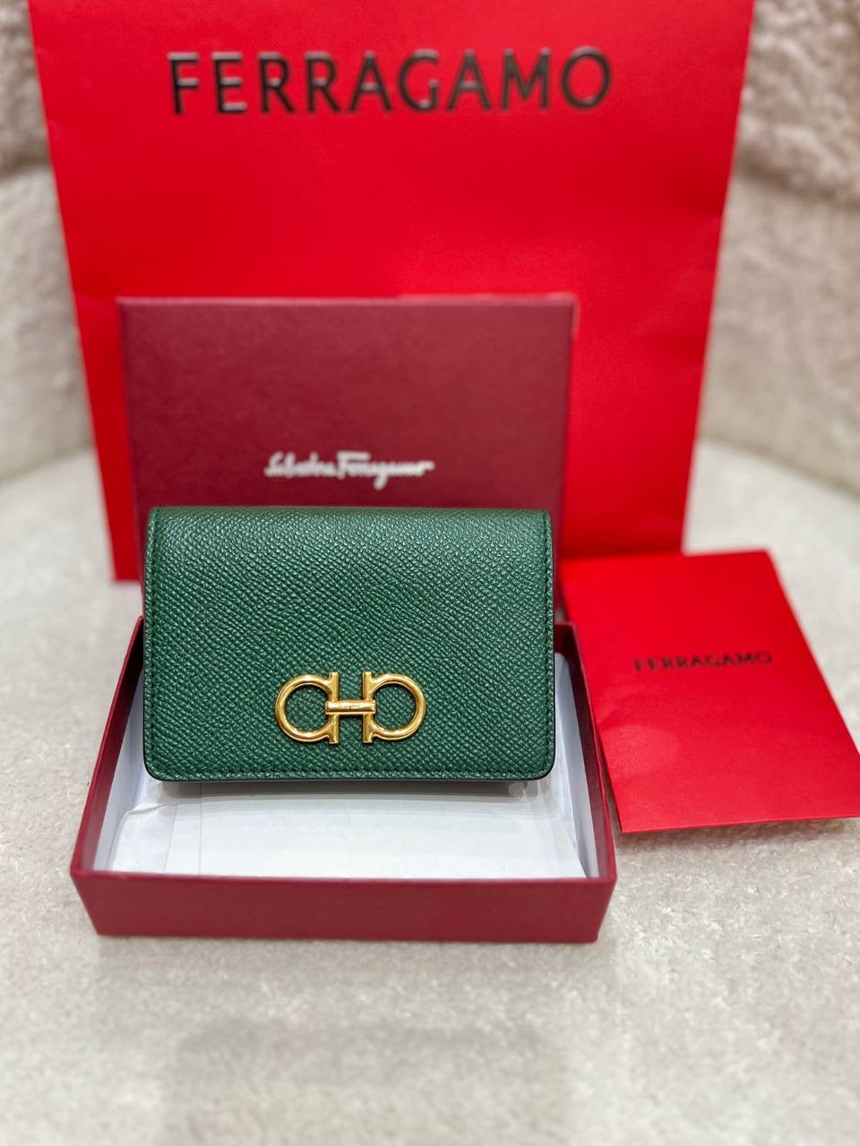 FERRAGAMO Fullset Gancini Compact Wallet In Green