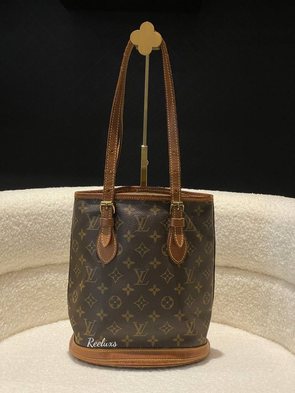 LOUIS VUITTON LV Monogram Canvas Bucket Shoulder Bag