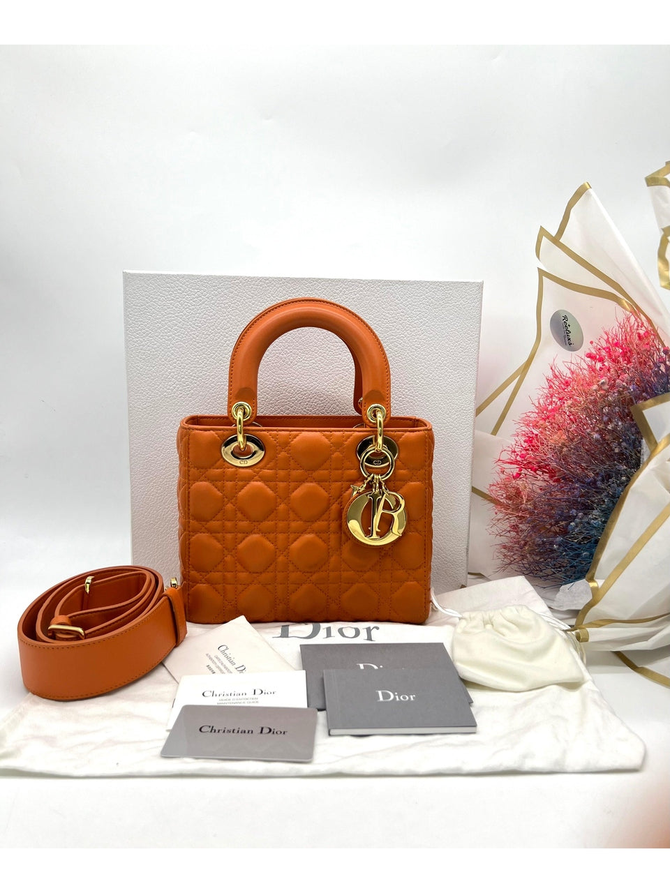 LADY DIOR Medium bag in orange leather - Reeluxs 