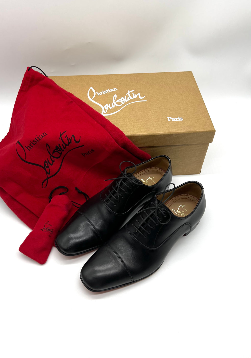 CHRISTIAN LOUBOUTIN
Calfskin Mens Greggo Flat Oxfords Black - Reeluxs 
