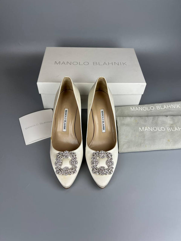 MANOLO BLAHNIK Hangisi Heels