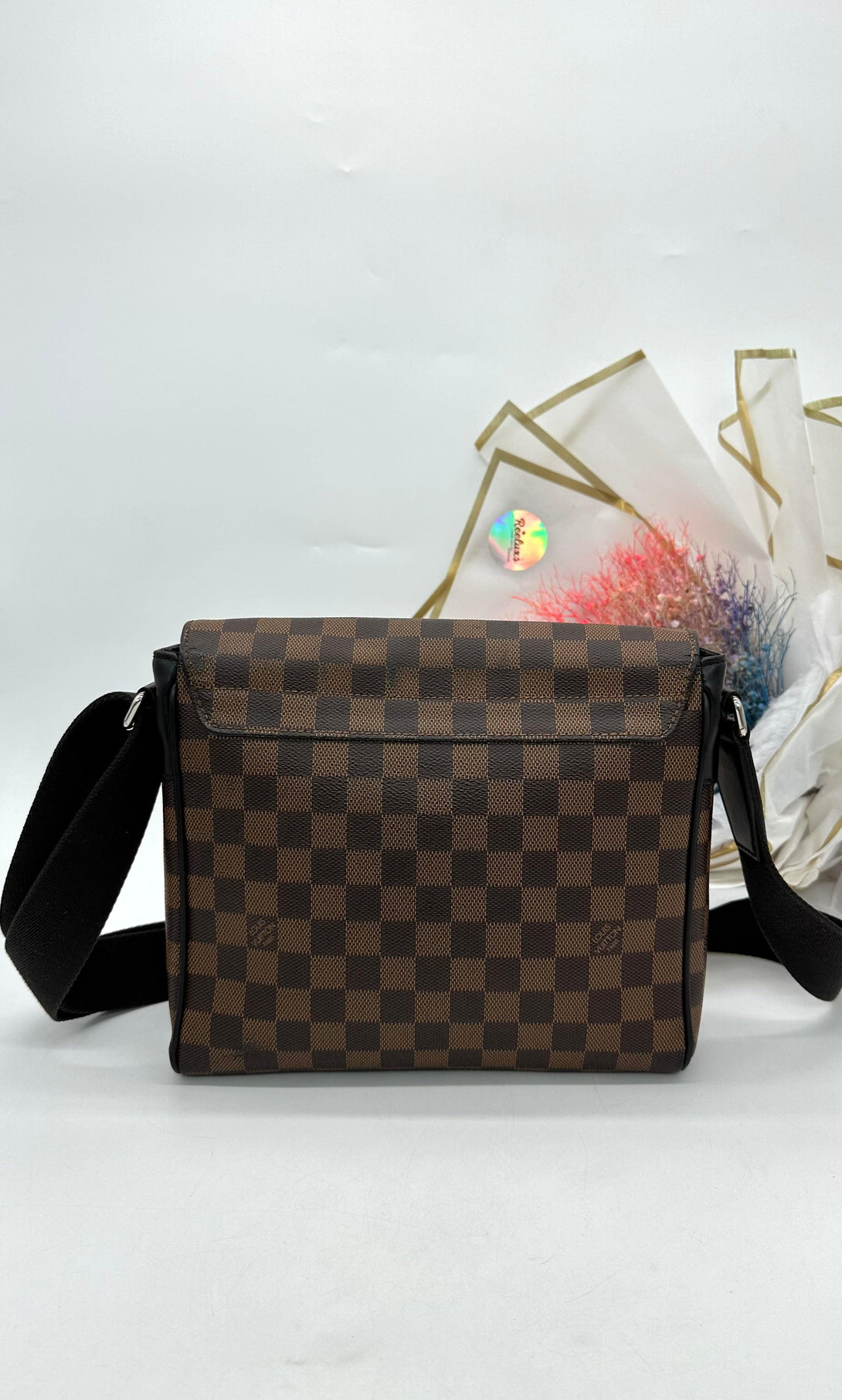 LOUIS VUITTON District PM Messenger Bag Damier Ebene - Reeluxs 