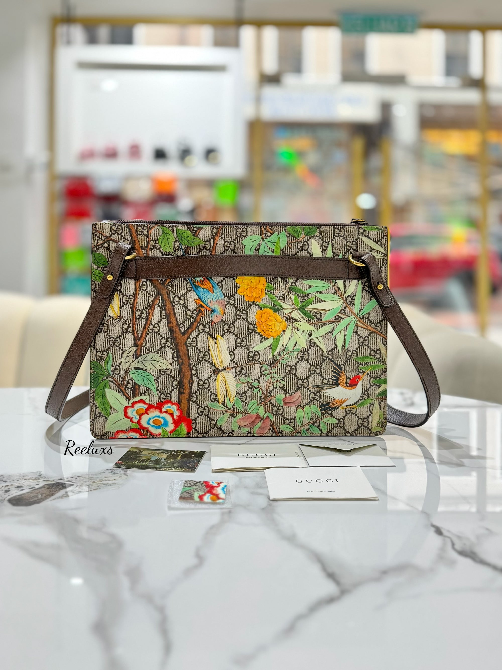 GUCCI Multicolor Tian GG Supreme Canvas and Leather Messenger Bag