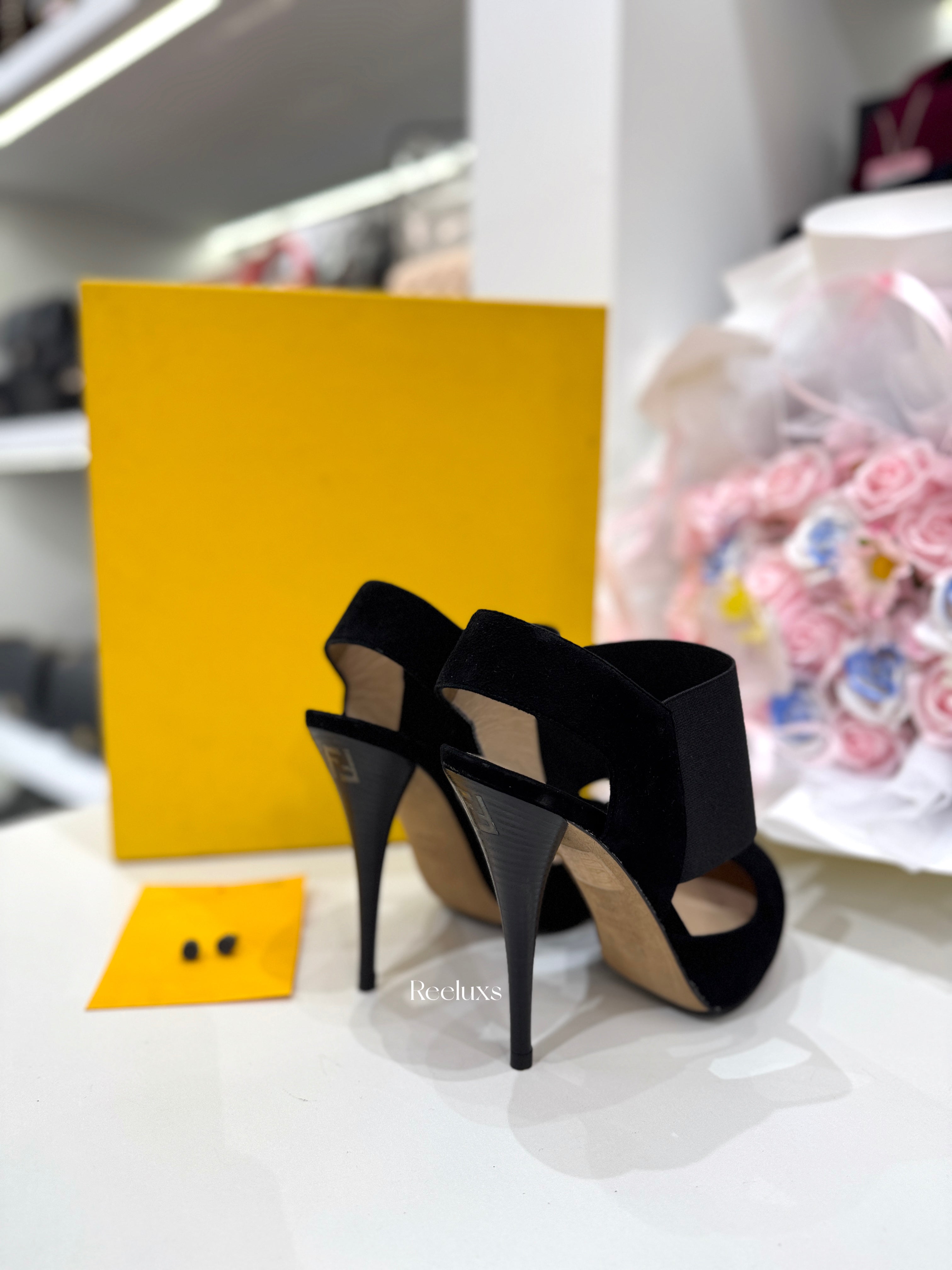 FENDI Feline Black Suede Pumps