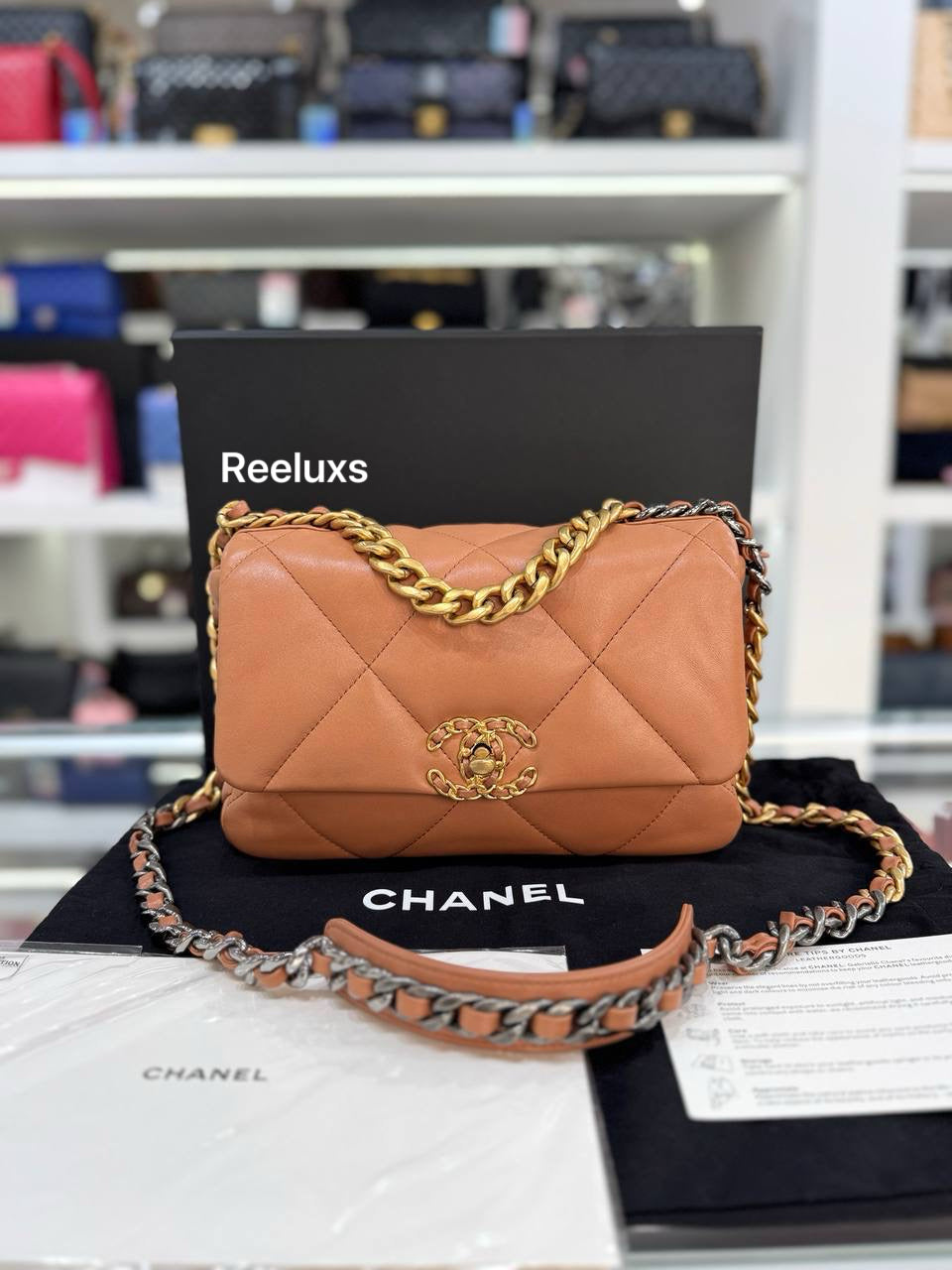 CHANEL 19 Flap Bag Caramel Shiny Lambskin Brown Fullset
