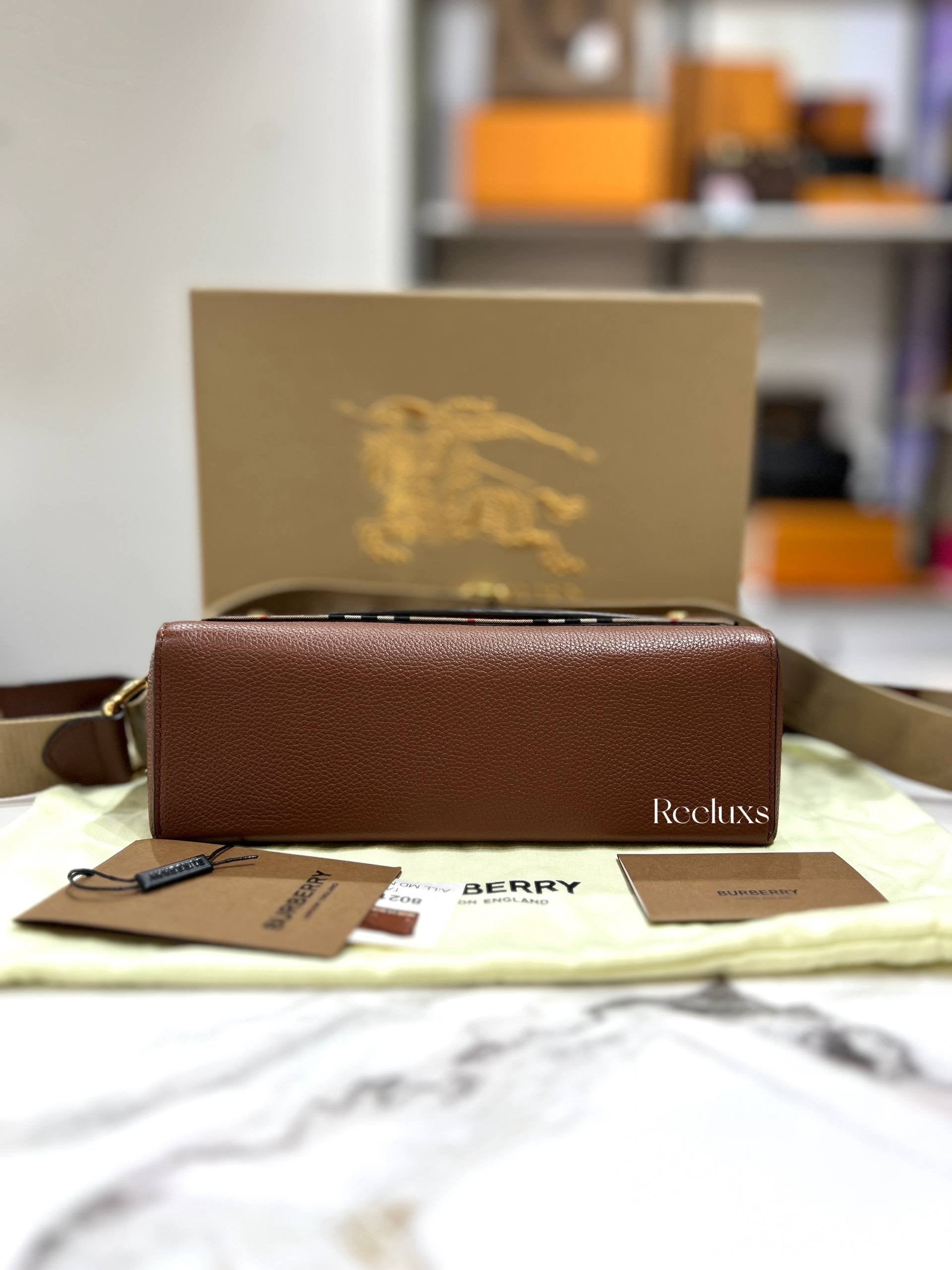 BURBERRY Note Crossbody Bag