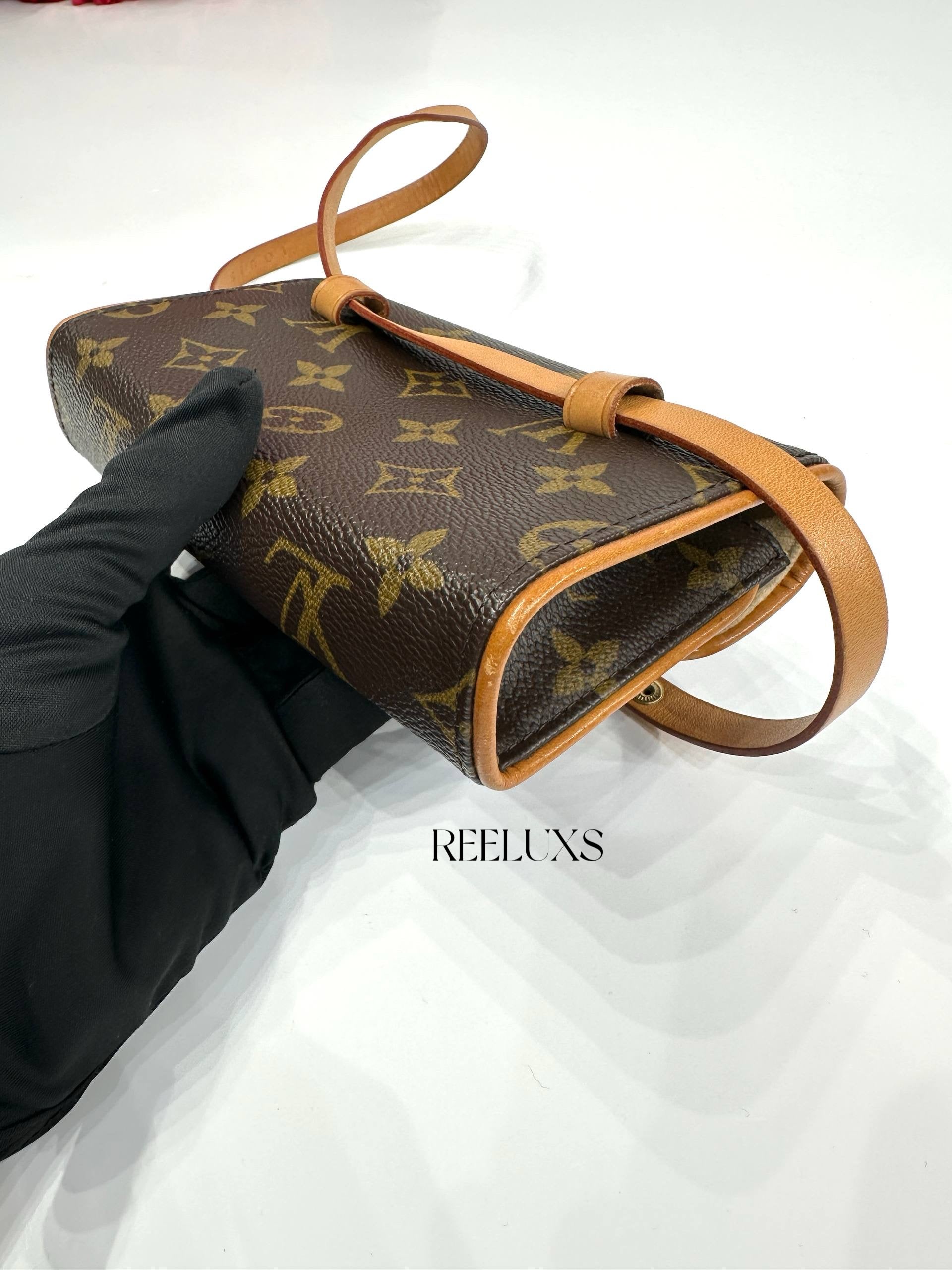 LOUIS VUITTON Monogram Pochette Florentine Waist Bag