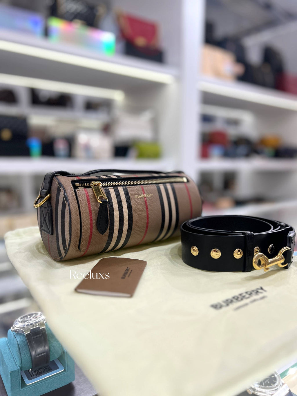 BURBERRY Vintage Check Barrel Bag