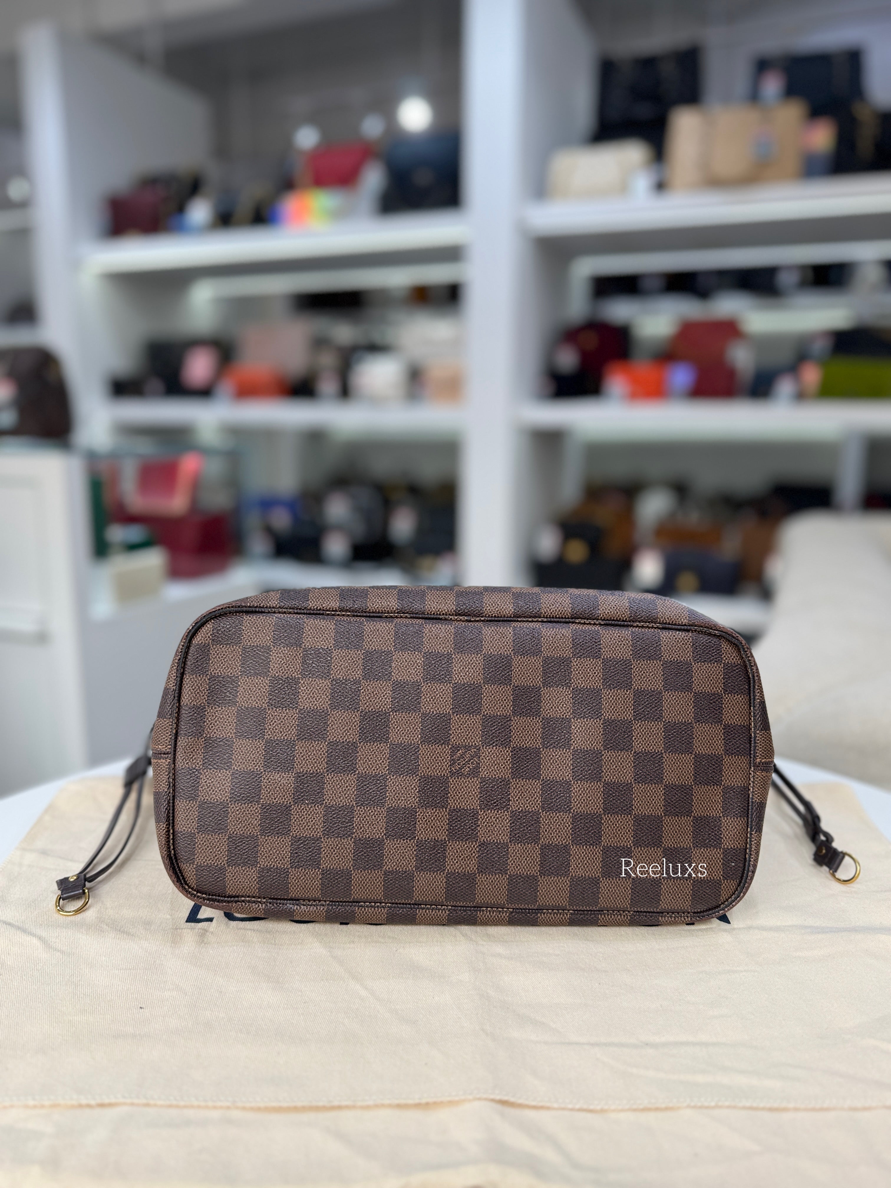 LOUIS VUITTON LV Neverfull MM Tote bag Damier Ebene Canvas