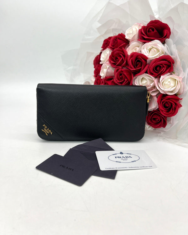 PRADA Long Wallet Safiano leather Black - Reeluxs 