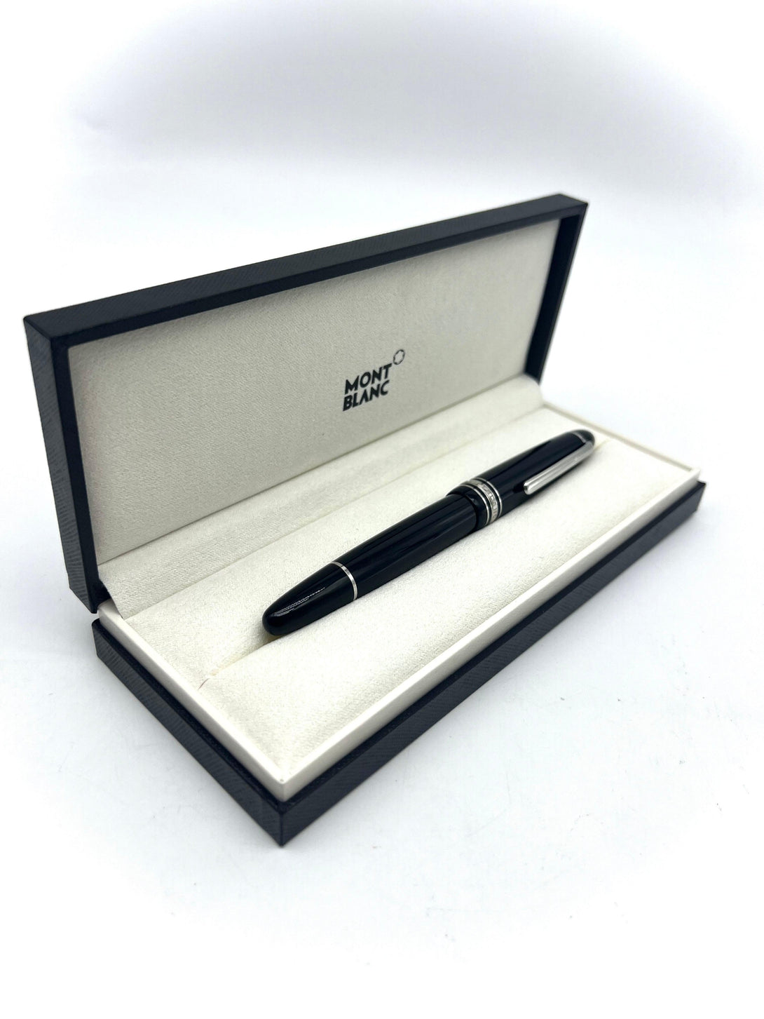 MONT BLANC Rollerball Pen - Black - Reeluxs 