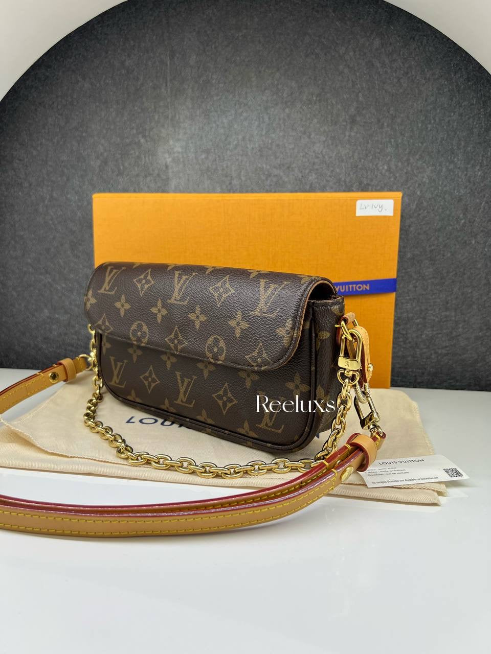 LOUIS VUITTON LV Wallet On Chain Ivy Monogram Canvas Shoulder Bag