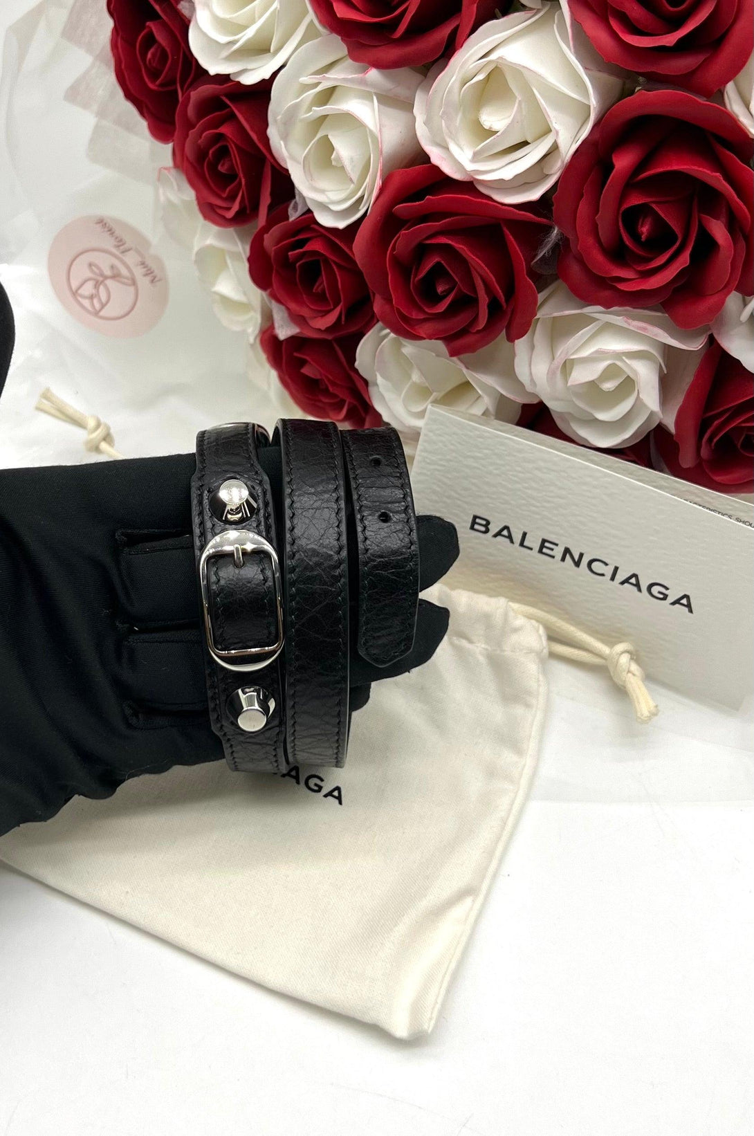 BALENCIAGA Arena Leather Classic Triple Tour Wrap Bracelet in Gris Fossile Gray - Reeluxs 