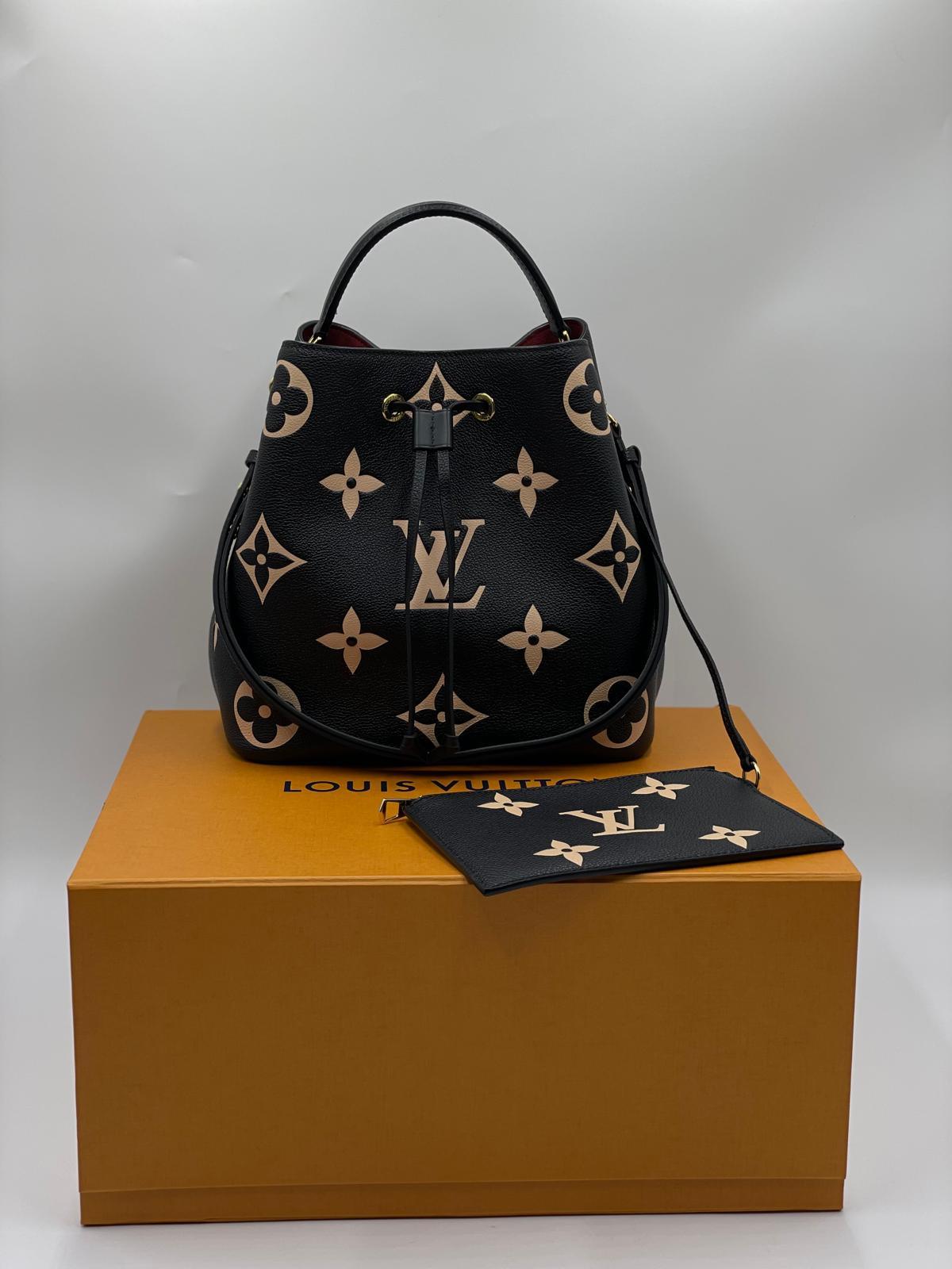 LOUIS VUITT 2023 NFC Black NeoNoe MM include extra shoulder strap For Lady Shoulder Bag - Full Set - Reeluxs 