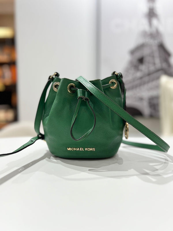 MICHAEL KORS Bucket Bag Women's Fashion - Reeluxs 