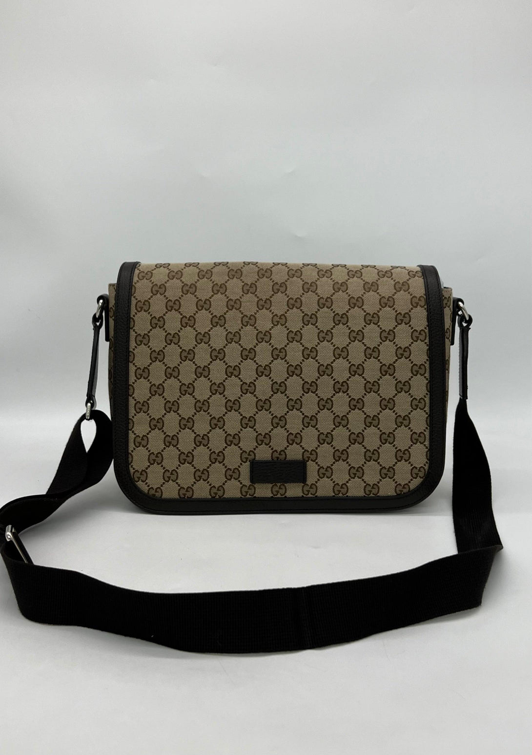 GUCCI Monogram Large Flap Messenger Bag - Reeluxs 