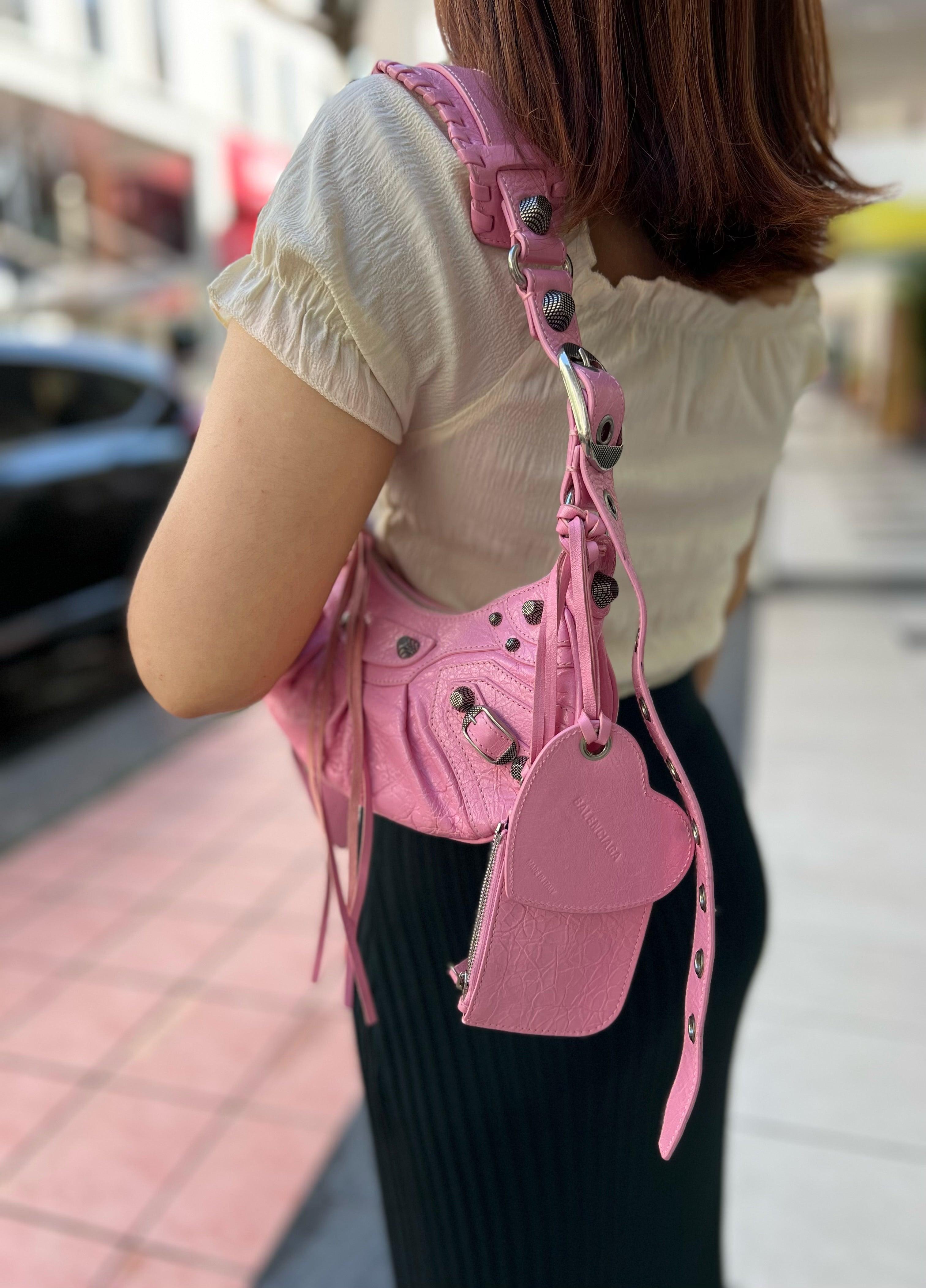 Balenciaga Pink Le Cagole Shoulder Bag - Farfetch - Reeluxs 