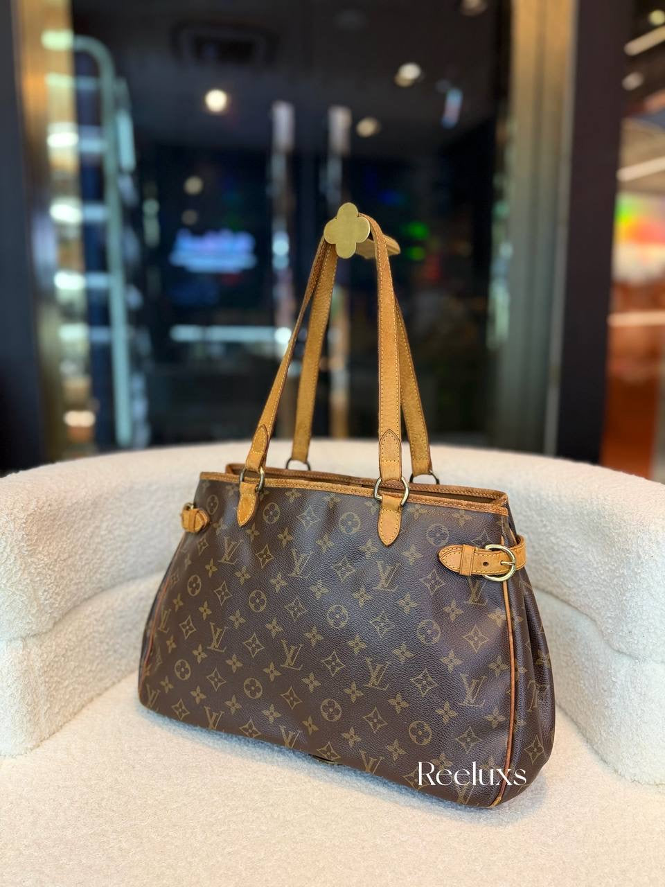 LOUIS VUITTON LV Batignolles Horizontal Shoulder Bag