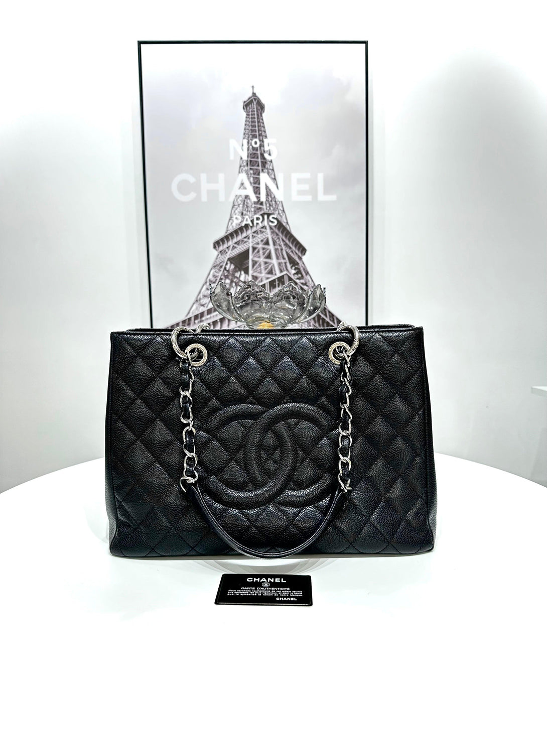 CHANEL Caviar Skin Matelasse Chain Shoulder Bag Black - Reeluxs 