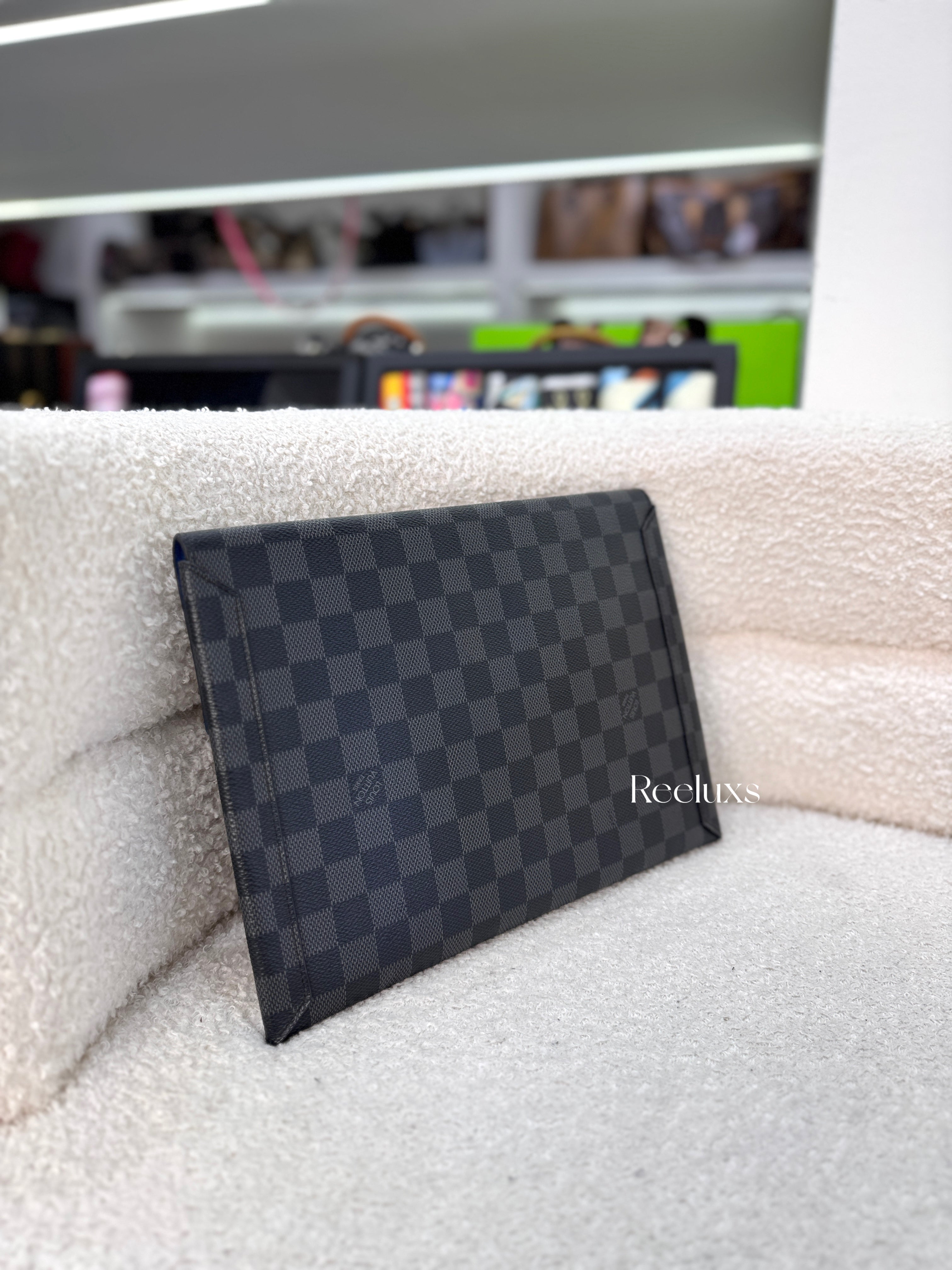 LOUIS VUITTON Damier Graphite Canvas Alpha Pochette GM Clutch