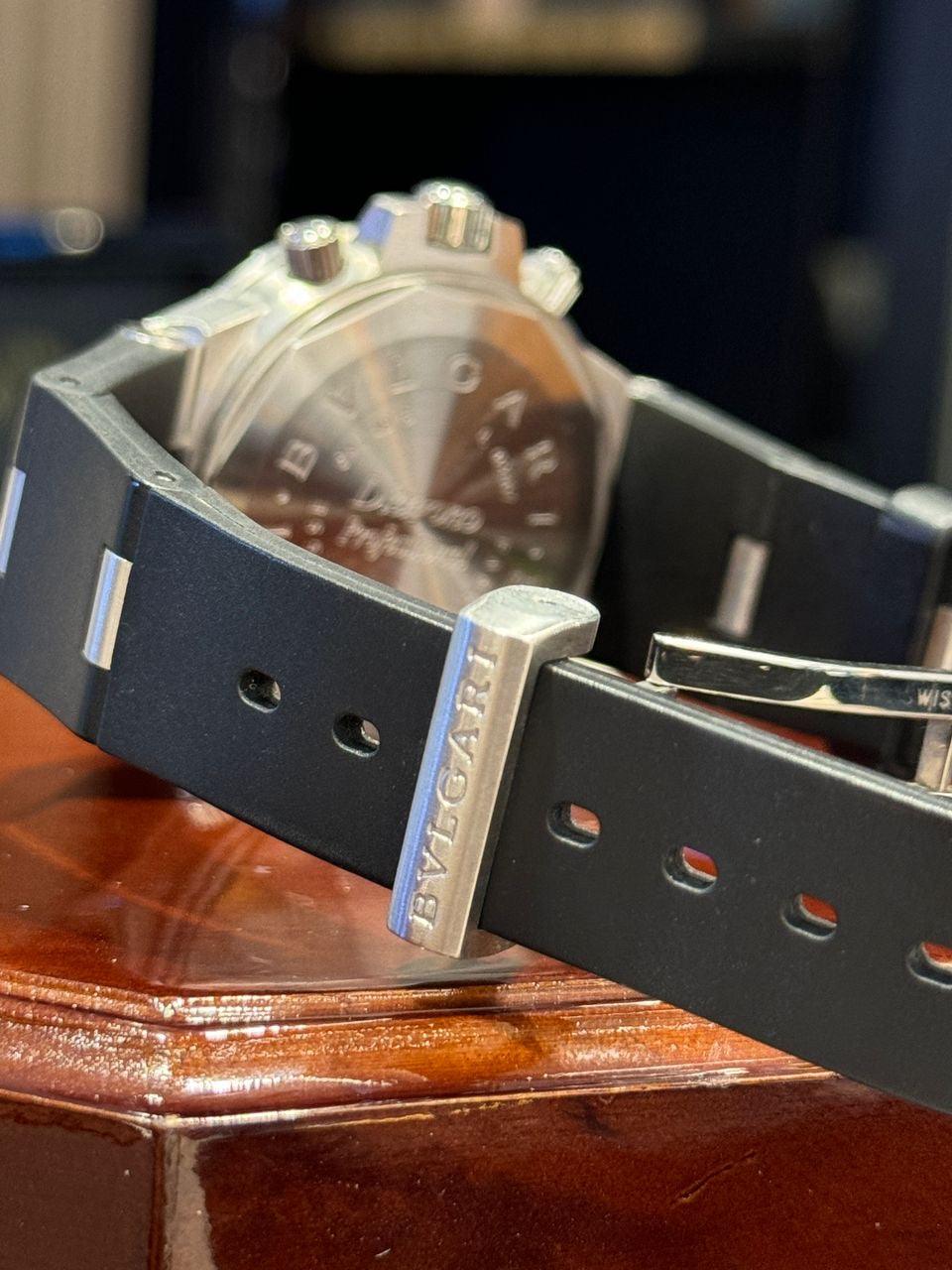 Bulgari Diagono Proffesional GMT GMT 40 S - Reeluxs 