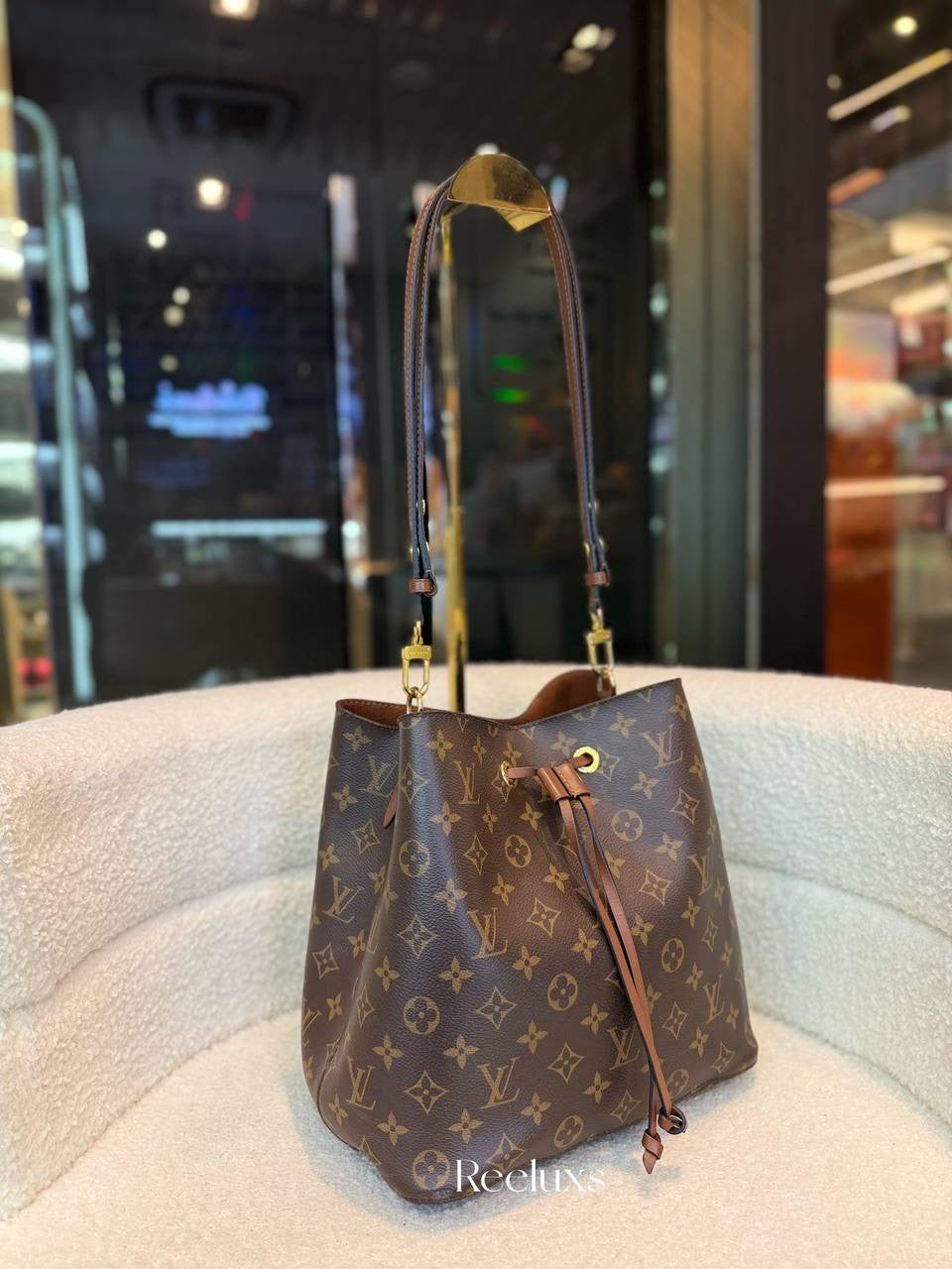 Louis Vuitton NéoNoé MM