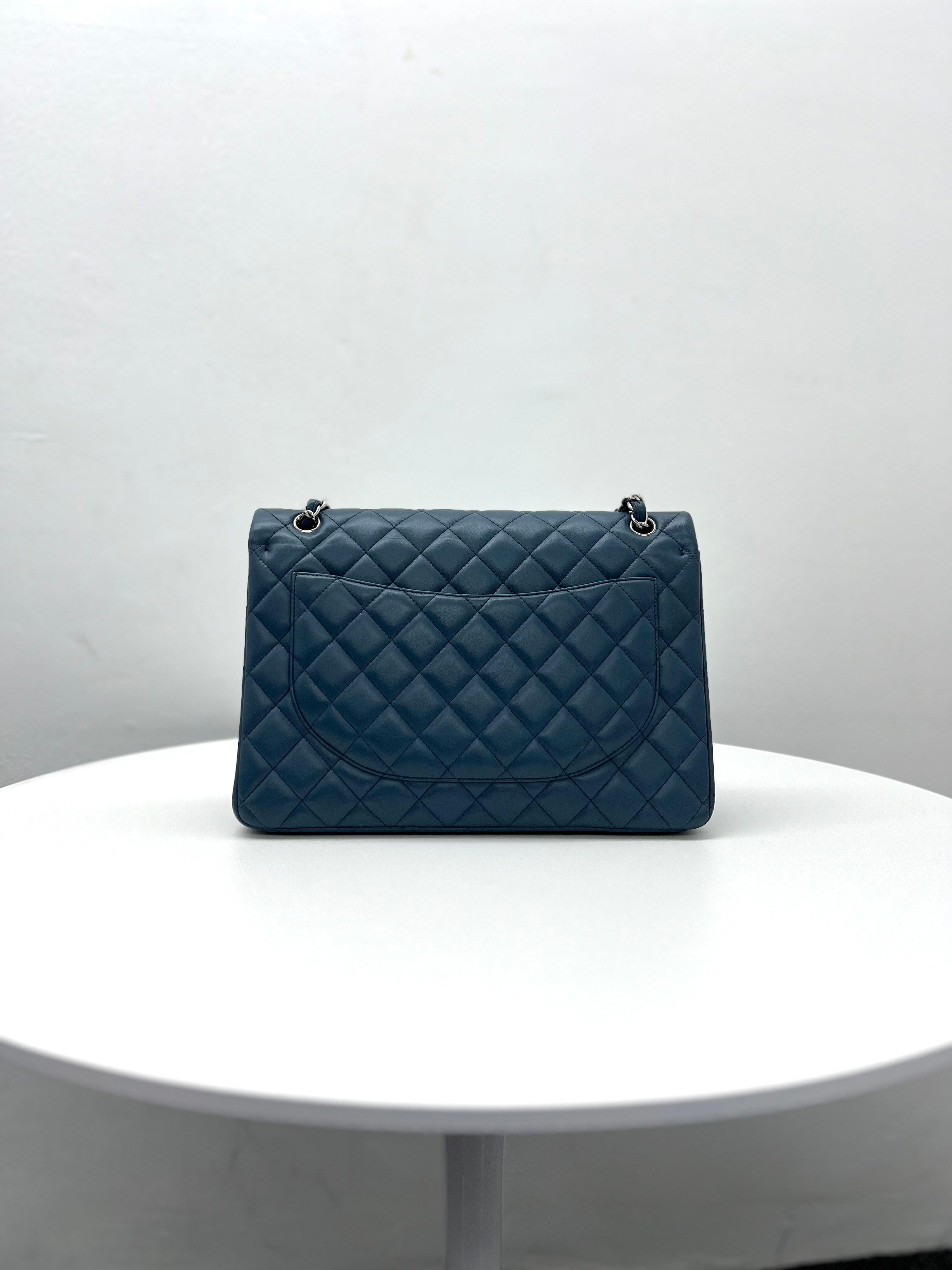 CHANEL Classic Flap Jumbo Lambskin Blue - Reeluxs 