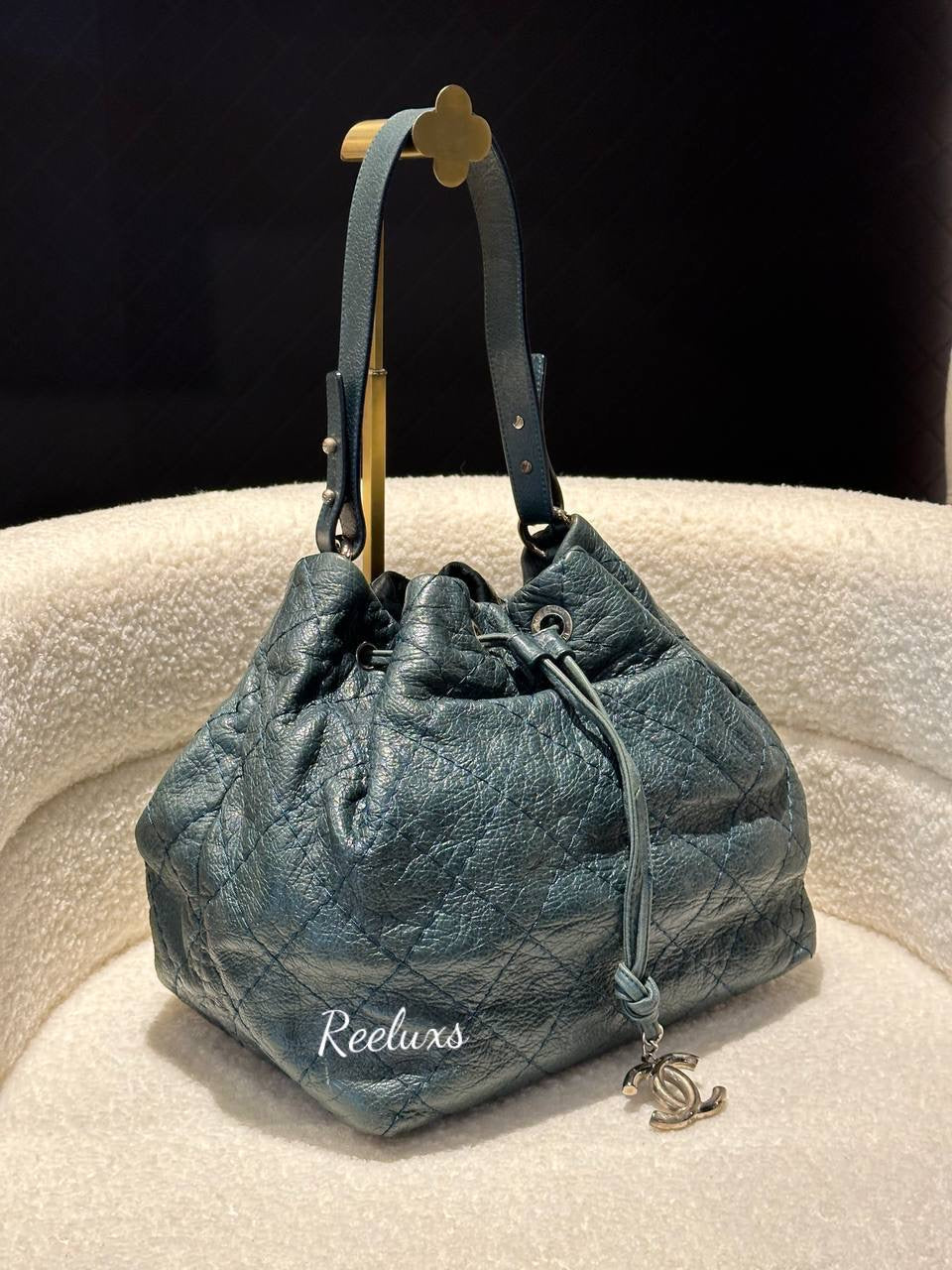 CHANEL Leather Buket Drawstring bag For Women