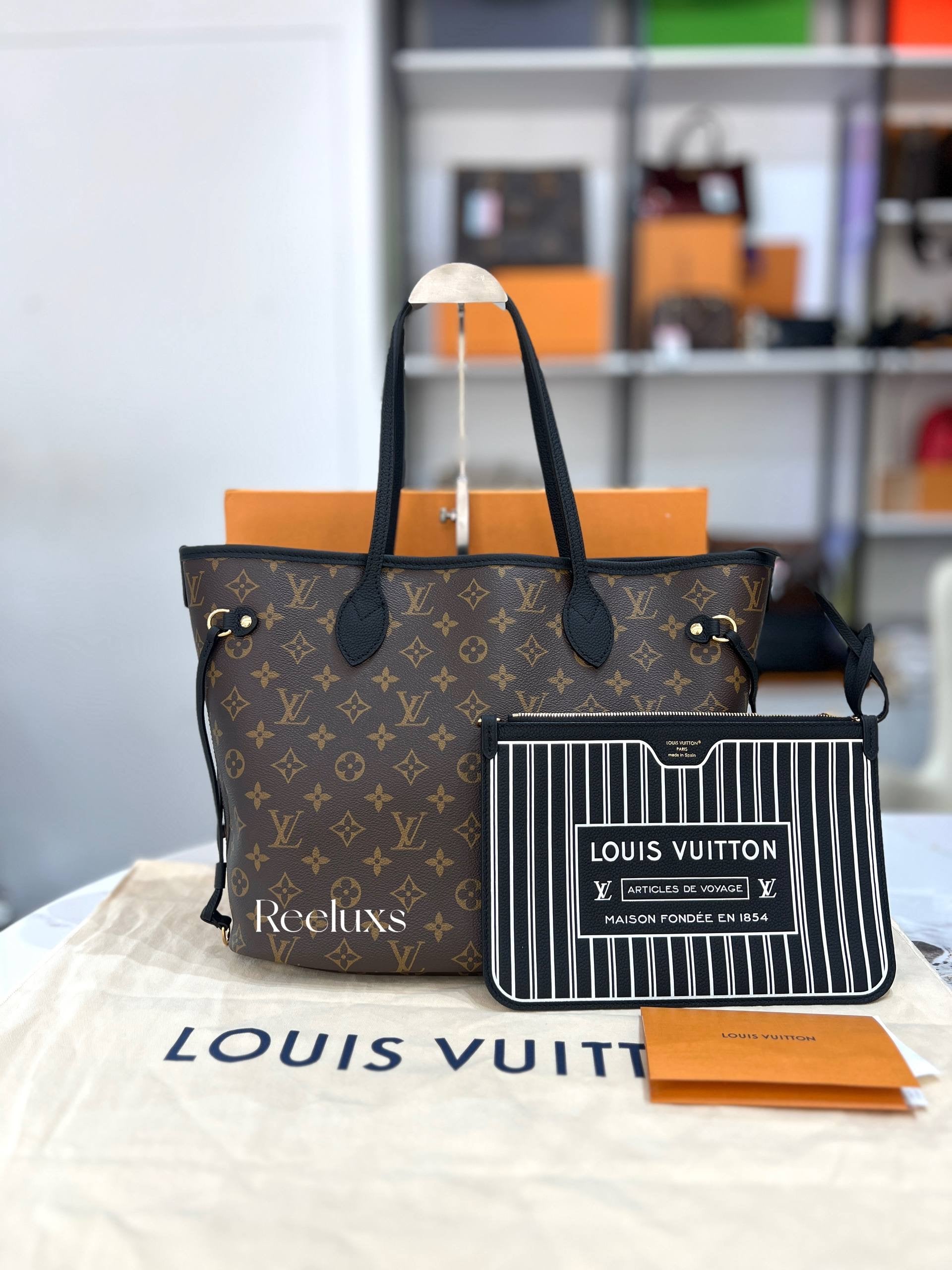 Full Set LOUIS VUITTON Brown and Black Reversible MM Tote Bag