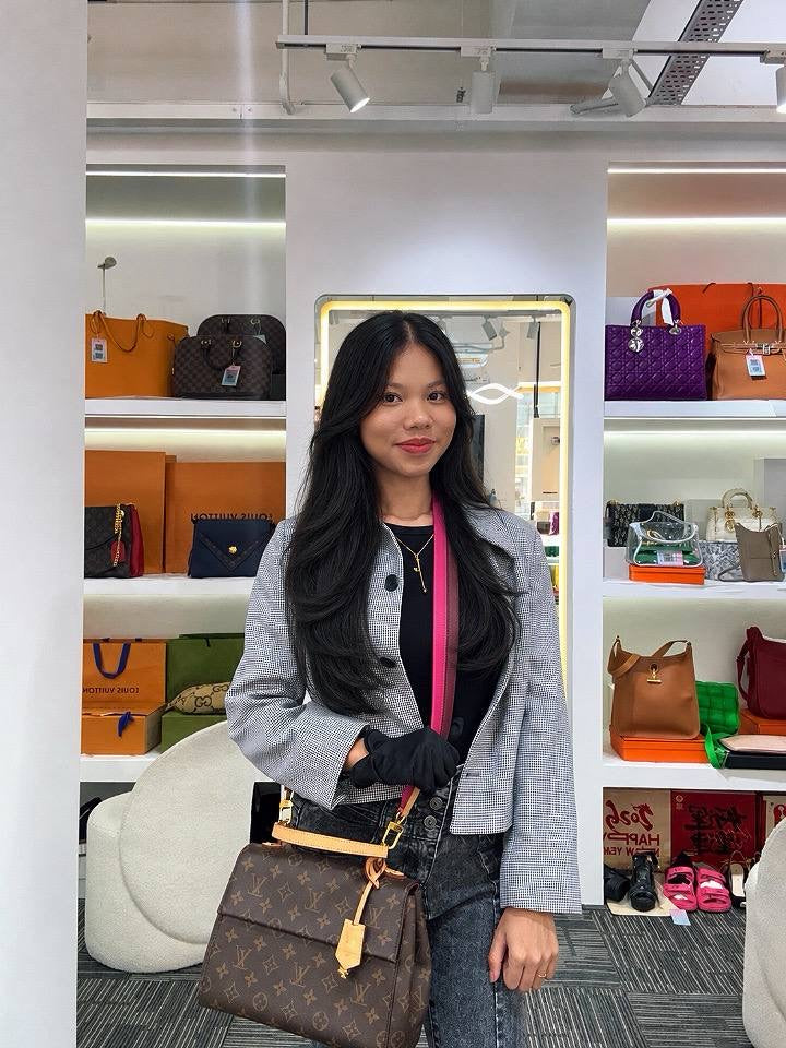 LOUIS VUITTON Cluny BB In Classic Monogram Canvas Bag