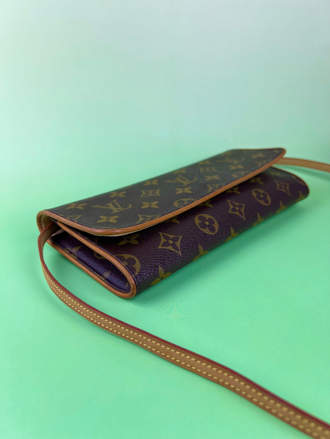 LOUIS VIITTON Monogram Pocheete Twin GM For Lady Sling Bag - Reeluxs 