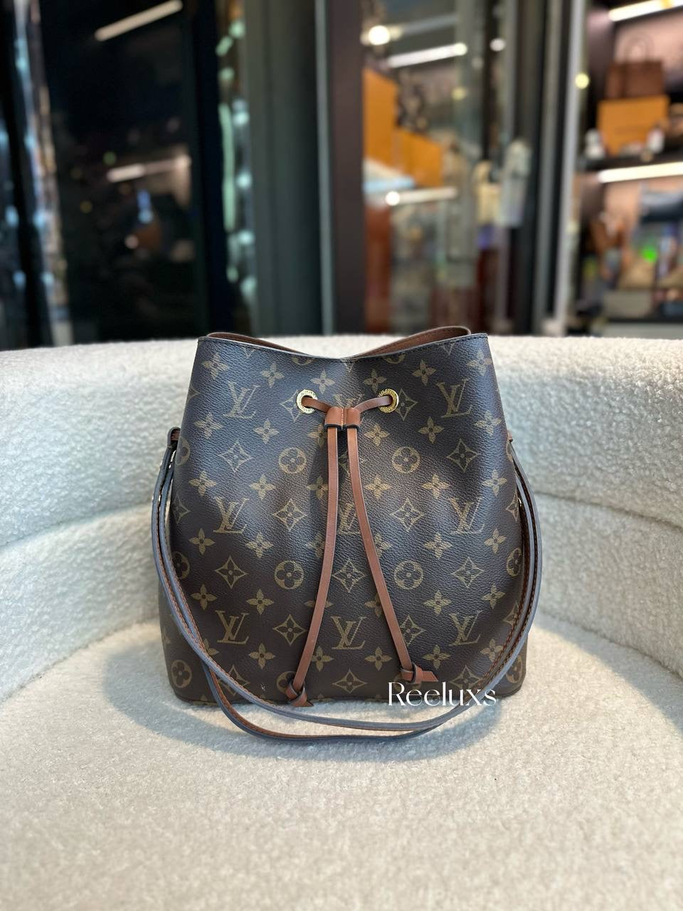 Louis Vuitton NéoNoé MM