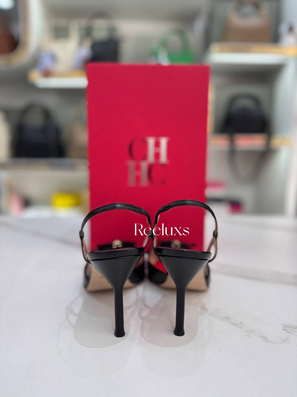 CH Carolina Herrera Lacito Insignia Pumps