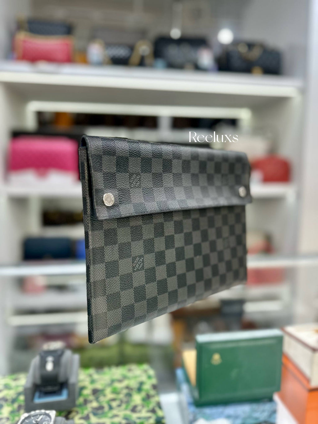 LOUIS VUITTON Damier Graphite Canvas Alpha Pochette GM Clutch
