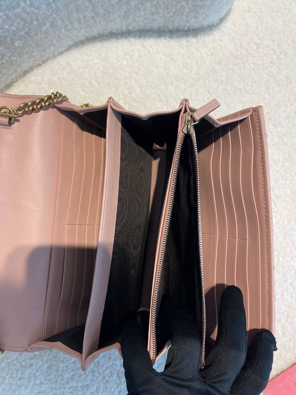 GUCCI GG Pattern Marmont Matelasse Leather Wallet on Chain