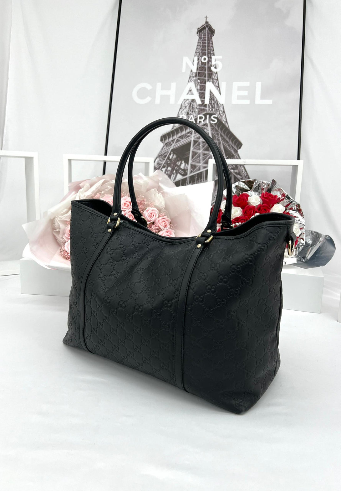 GUCCI Guccissima Leather Shopping Tote Black - Reeluxs 