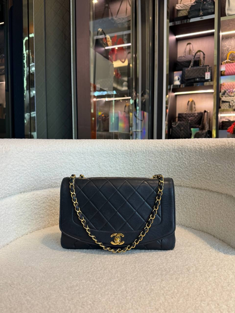 Chanel Vintage Diana flap bag