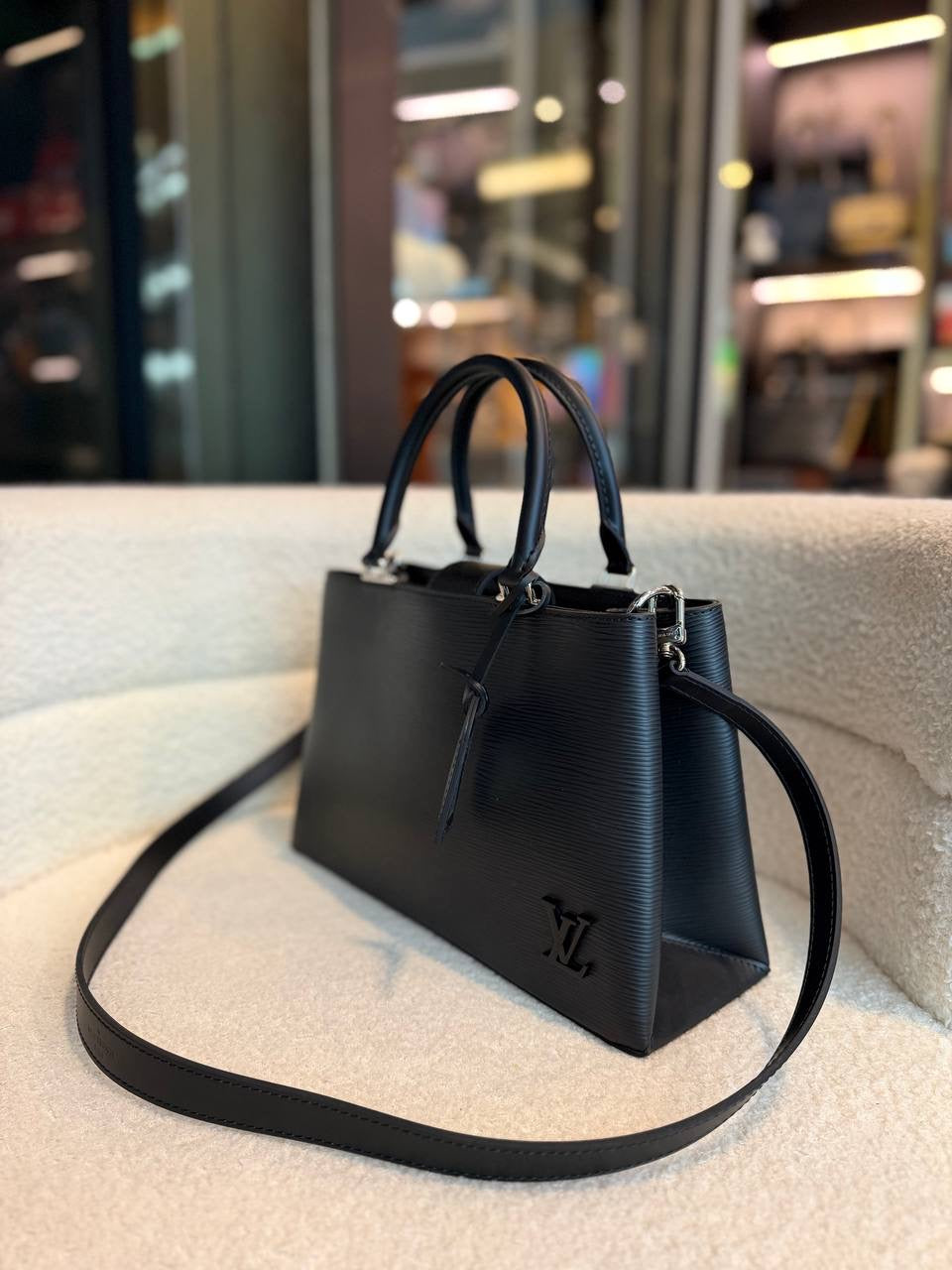 Louis Vuitton Kleber PM bag crafted from black Epi leather