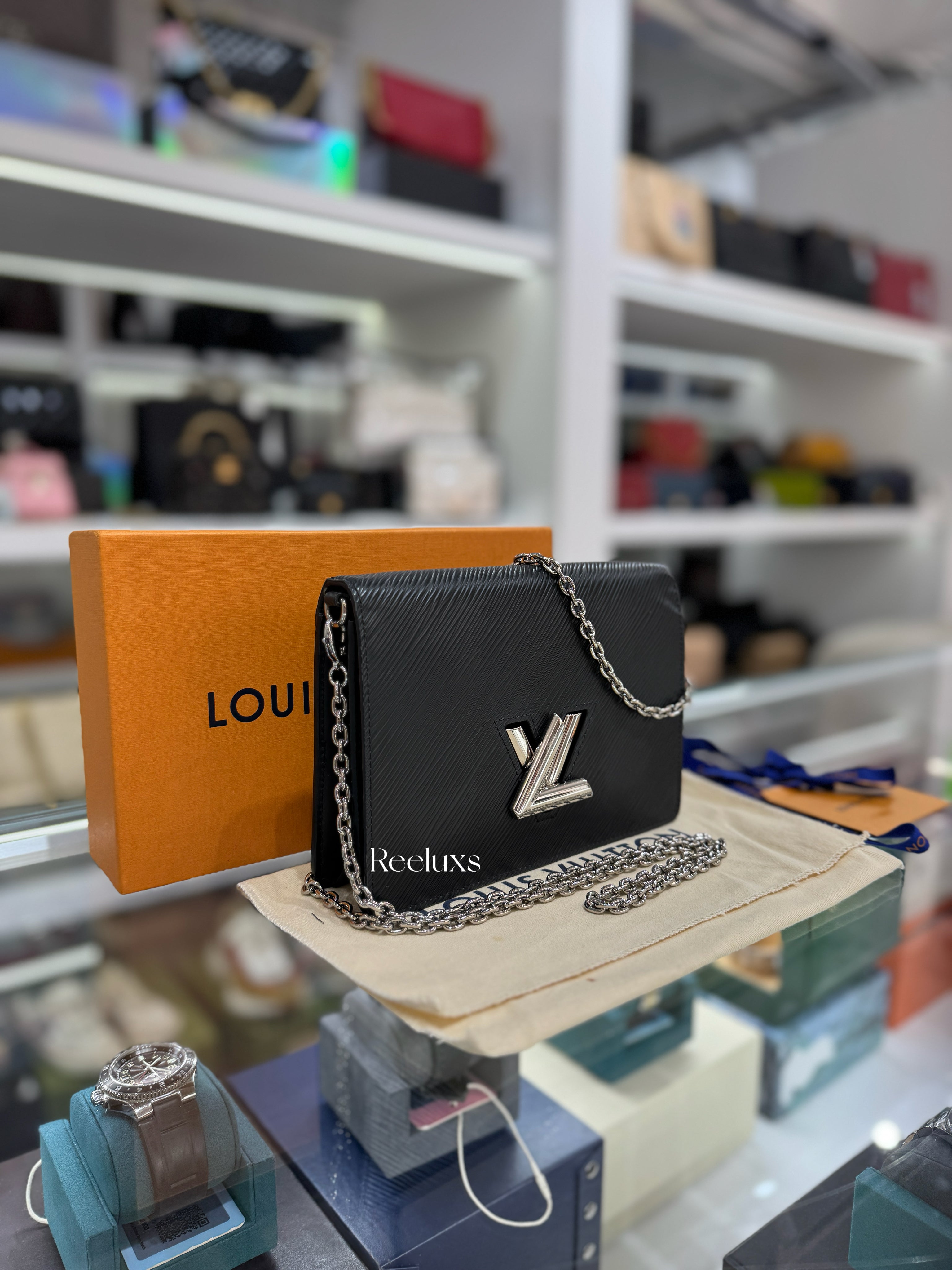 LOUIS  VUITTON Twist Belt Wallet On Chain Epi Leather