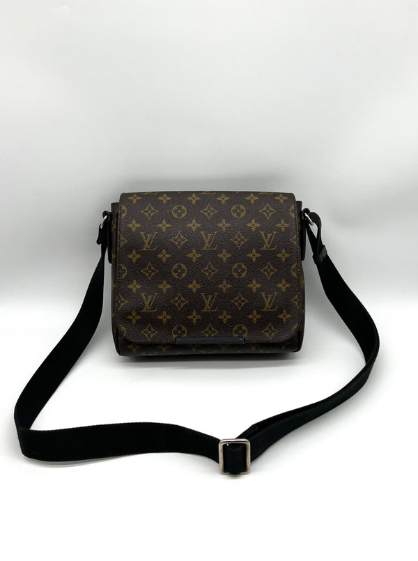 LOUIS VUITTON Monogram District PM Brown Messenger Bags - Reeluxs 