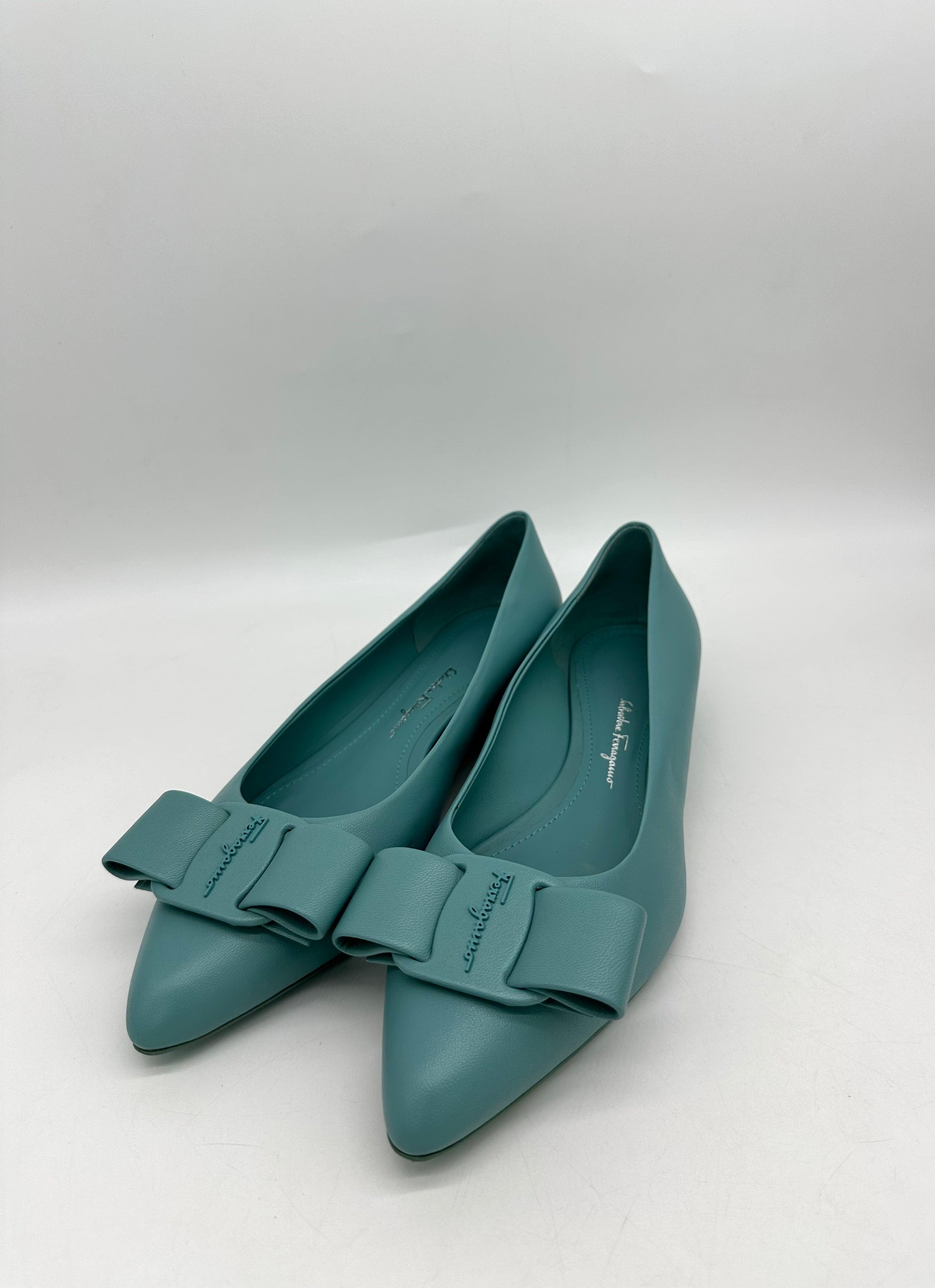 SALVATORE FERRAGAMO Viva Turquoise Ballet Flats Size 8 - Reeluxs 