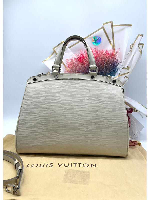 LOUIS VUITTON Brea GM Epi White Leather Shoulder Bag - Reeluxs 